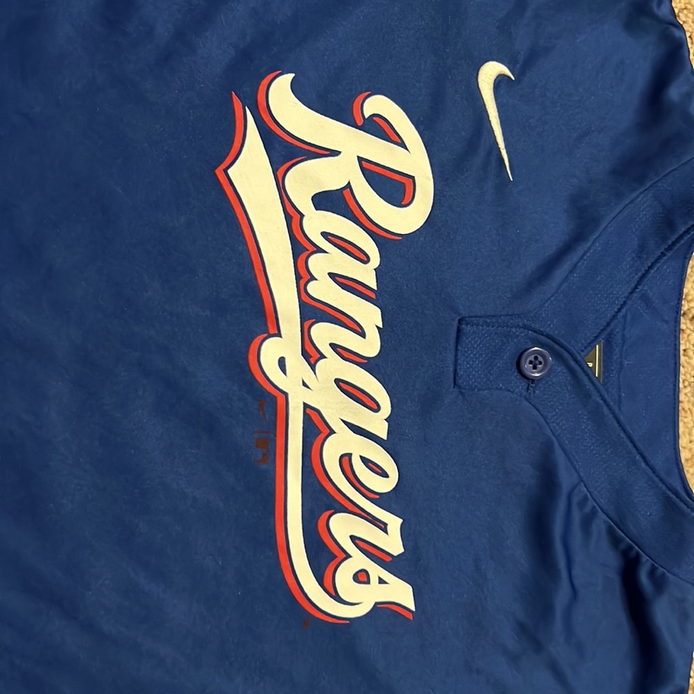 Nike Team MLB Texas Rangers Orwall Short Sleeve T-shirt Size Small Kids - Picture 3 of 6